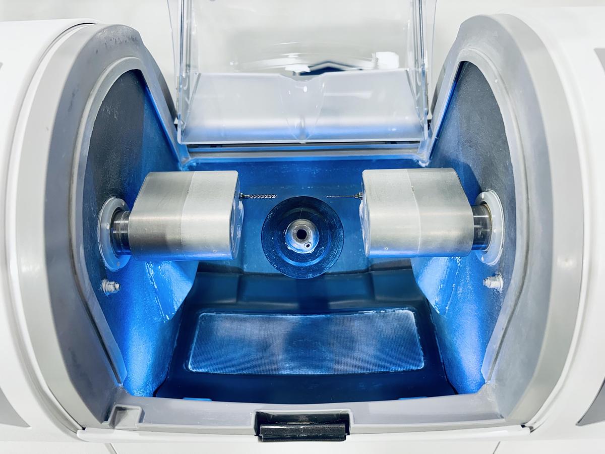 Used 2015 Sirona CEREC MC X 2-Motor Wet/Dry Mill (236449)