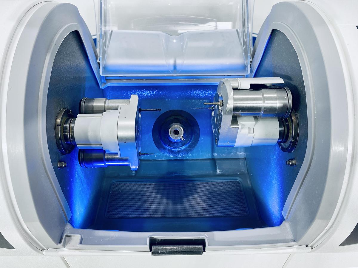 Used 2014 Sirona CEREC MC XL Premium 4-Motor Wet Mill (302654)