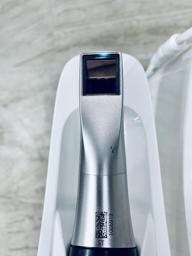 Refurbished 2020 Dentsply Sirona CEREC AC Primescan with 5.2 Software (105104)