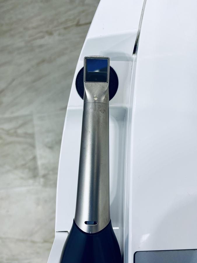 Refurbished 2014 Sirona CEREC AC Omnicam with 5.2 Software (130960)