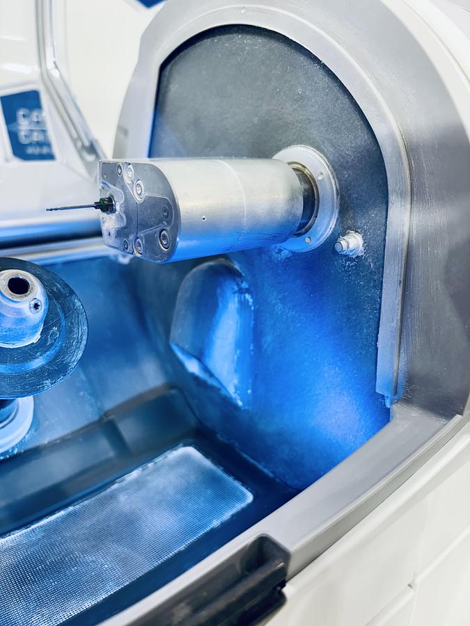 Used 2015 Sirona CEREC MC X 2-Motor Wet/Dry Mill (236449)