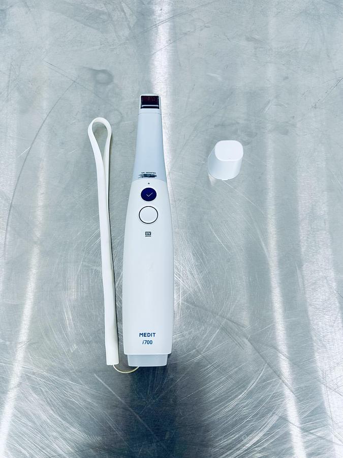 Used 2021 Medit i700 Intraoral Scanner (AZ2112100055)