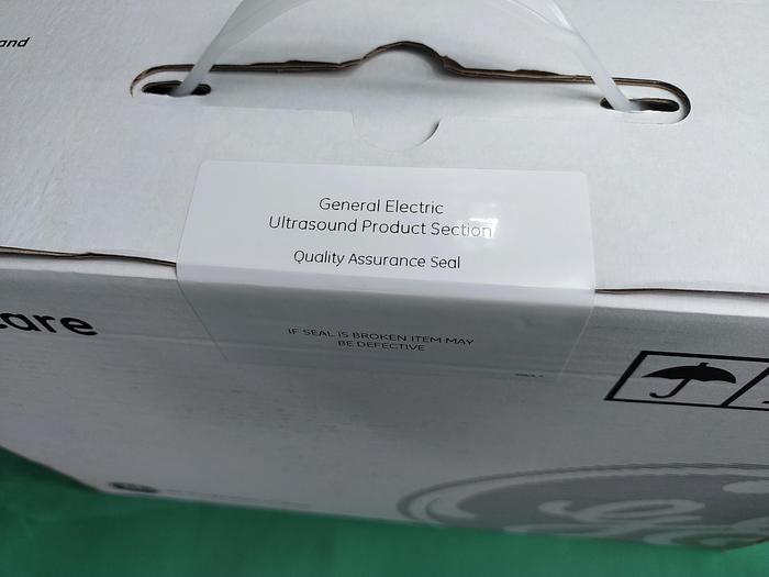 Gebraucht GE Voluson E8 Expert Ultraschallgerät mit RAB4-8-D Sonde und DVD Brenner SW: BT13