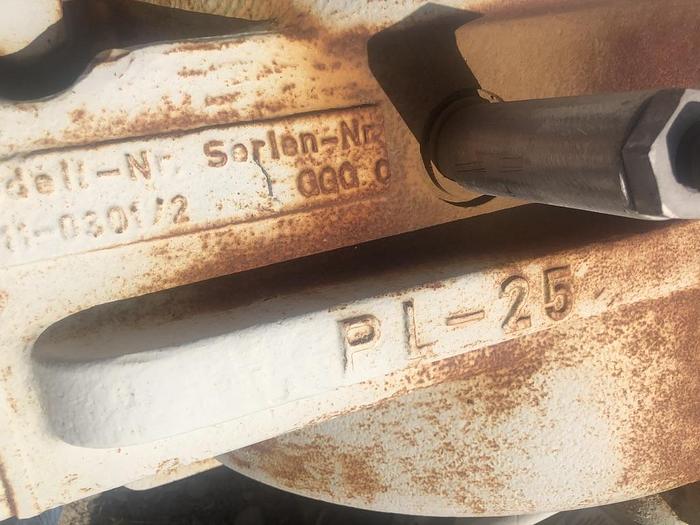 Used 2012 Caterpillar Panline Coal Longwall Panline and stage loader and Longwall