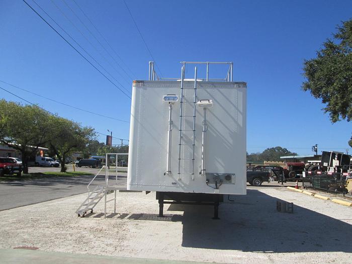 Used 2005 Farber Specialty Command Center Trailer