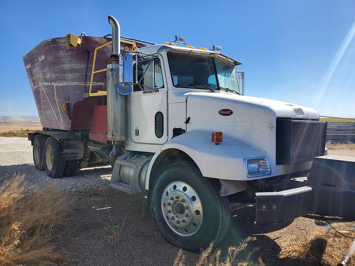 Used Peterbilt w/ Supreme 900T Vertical Feed Box - Allison Transmission