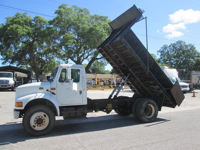 Used 2001 International 4700 Single Axle Dump Truck