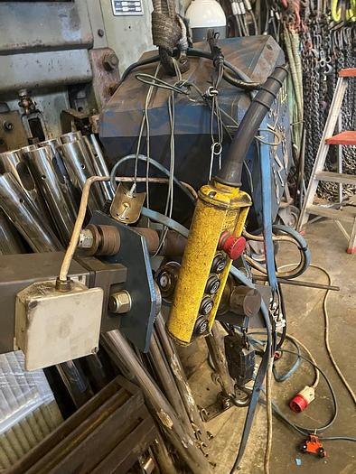 Usato GRU A BANDIERA 3