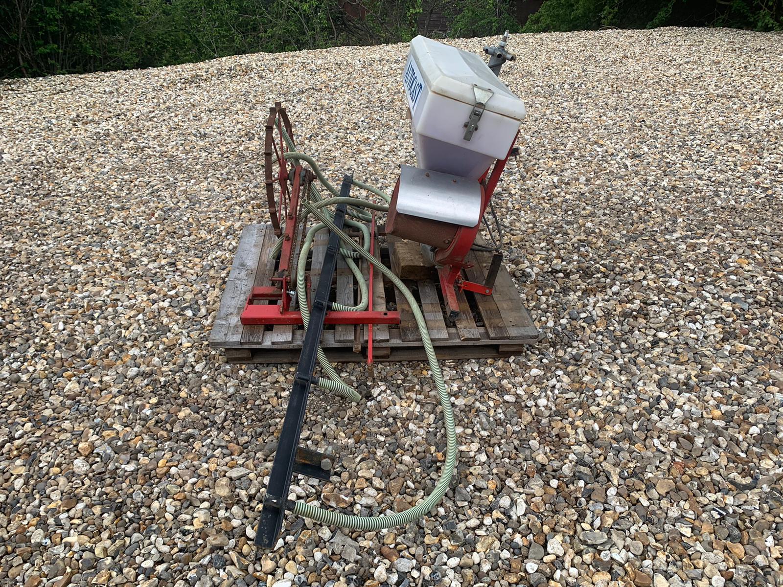 Used Autocast Seeder