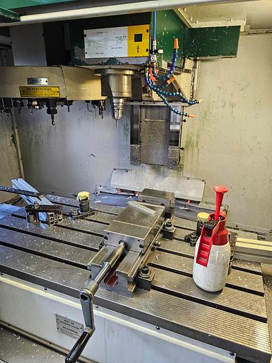 Used 2002 BRIDGEPORT VMC 1000/22