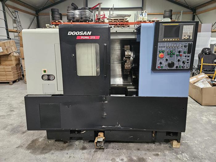 Used 2011 DOOSAN PUMA 215