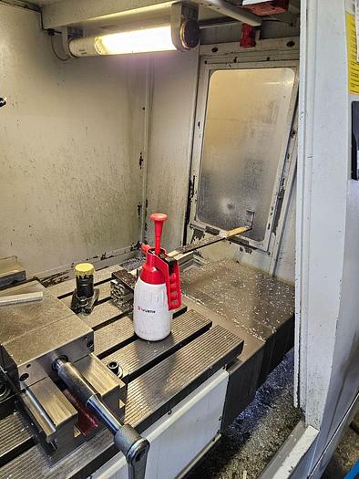 Used 2002 BRIDGEPORT VMC 1000/22