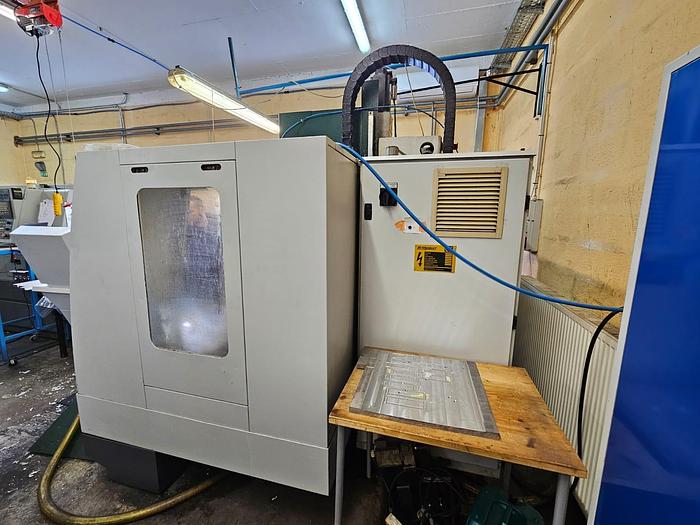 Used 2002 BRIDGEPORT VMC 1000/22