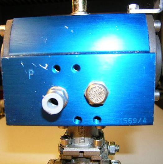 Used WM actuators, model WM 2 SRC with butterfly valve, type CF-8M and position monitoring switch, type ITS-100