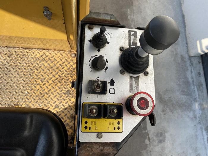 Usato 2008 CATERPILLAR PM 102