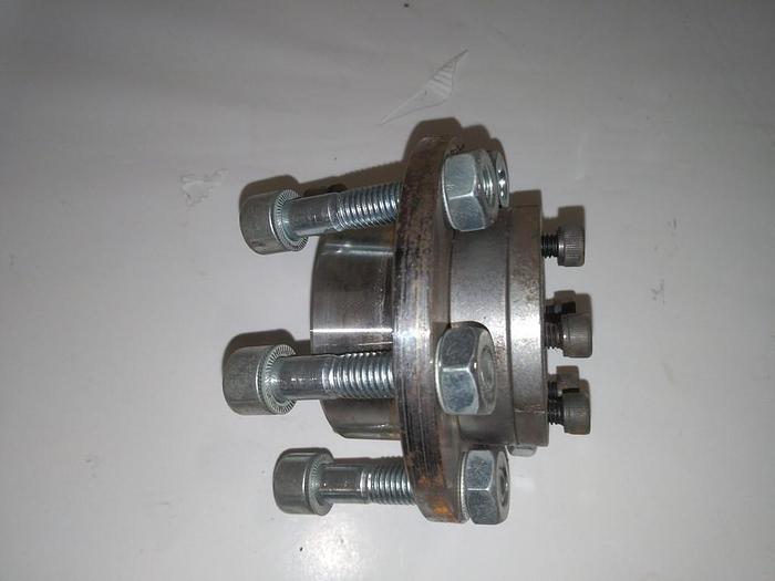 Gebraucht 10 Stk. Spannsätze ID50mm und 4 Stk. ID30mm