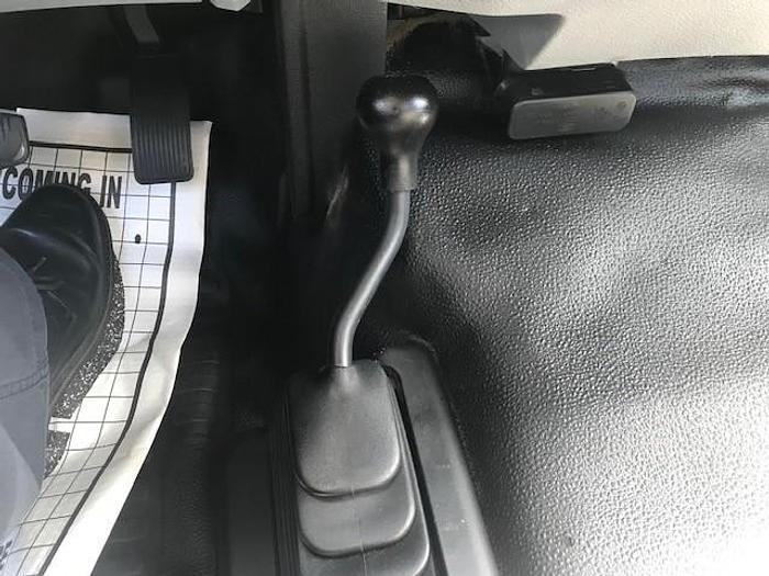 Used Versalift VST40-MH 45ft Bucket Boom on 2015 Ford F550 4x4 Reg Cab Utility Truck – C44902