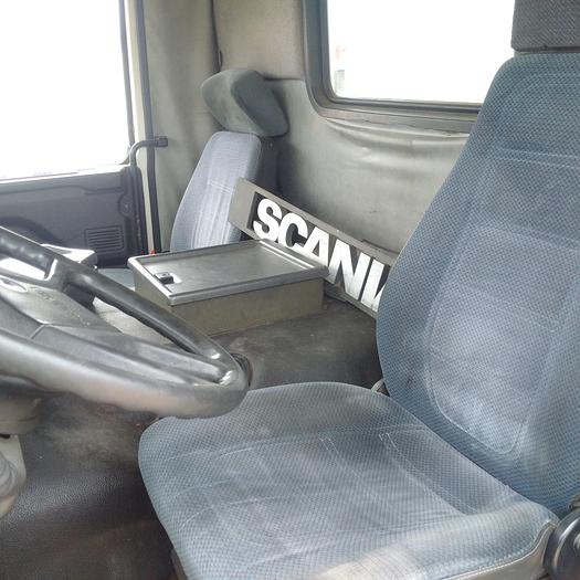 Usado 1989 SCANIA 93M 210 refrigerated box lorry
