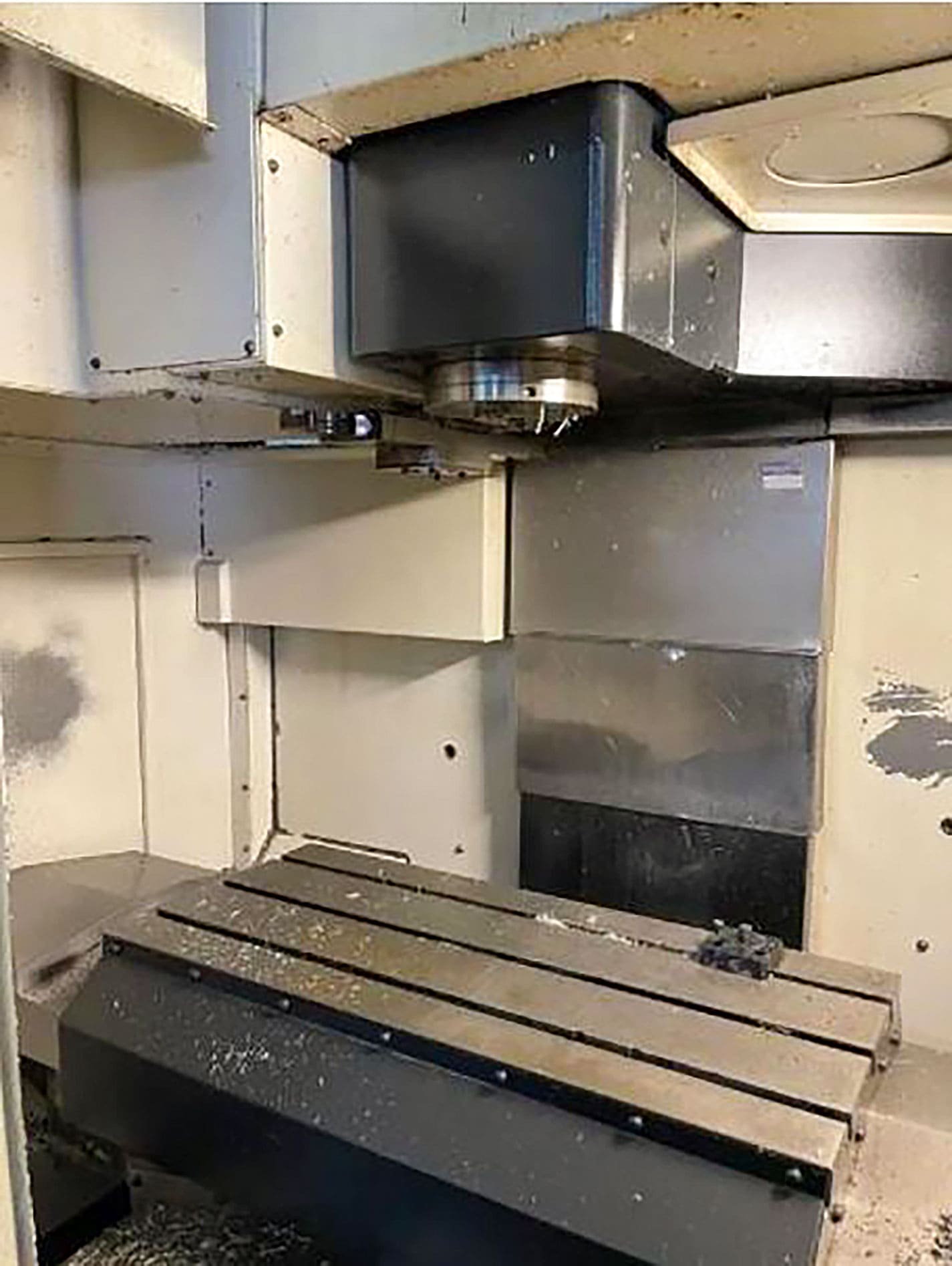 Used Mazak Nexus 410A - CNC Vertical machining - 2007