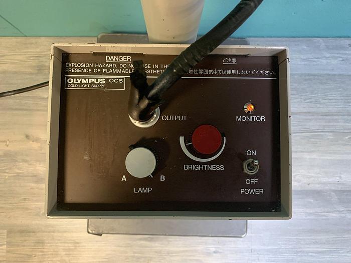 Gebraucht Olympus OCS Kolposkop + OB 300 f = 300 Linse, Lichtquelle, 2x G20X Okularen