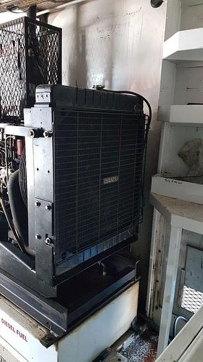 Used 1976 Gaymor 32' Doghouse / Office Trailer