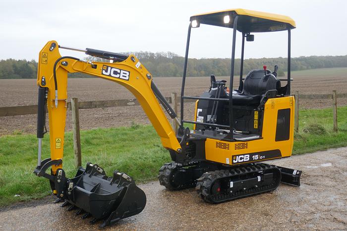 Used 2020 JCB 15C-1