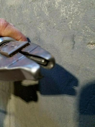 Used Aro Screwing Fastening Device with Ergonomic Arm Pneumatic Air Driven