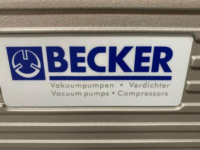Used Becker VT 4.25 Rotary Vane Oil-Less Vacuum Pump w/ Vacuum Switch & Filter