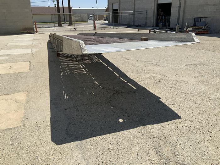 Used Heavy Duty Loading Dock Ramp