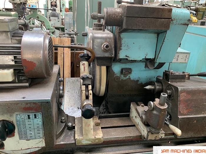 Used TOS BUAJ 28 x 630 Cylindrical Grinder