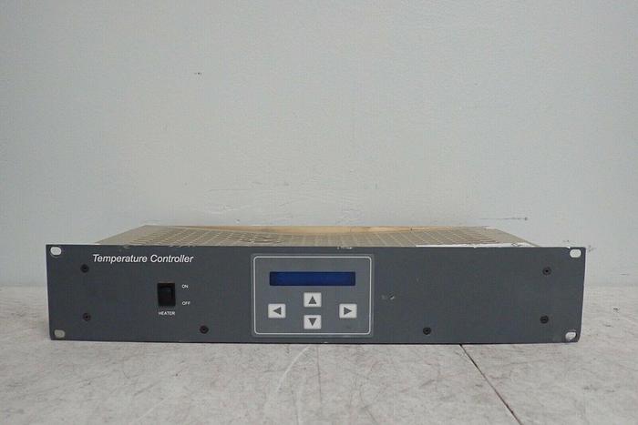 Used Highland Technology Varian Model L900 X190418906 Temperature Controller