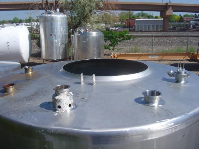 Usado 400 GALLON SINGLE SHELL TANK