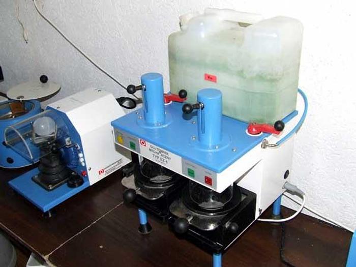 Used Młyn do przemiału zbóż na mąkę z własnym laboratorium