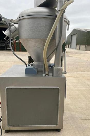 Used RISCO VACUUM FILLER