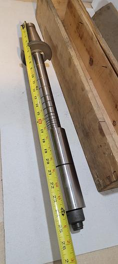 Used BISON7-015-055 MILLING MACHINE ARBOR STYLE B 7170-51,1/4(D)