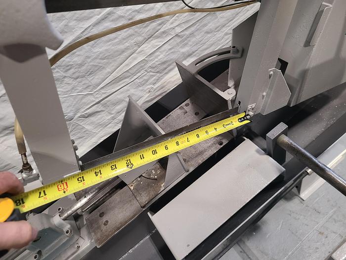 Used DoAll Model C-4 Metal Cutting Bandsaw