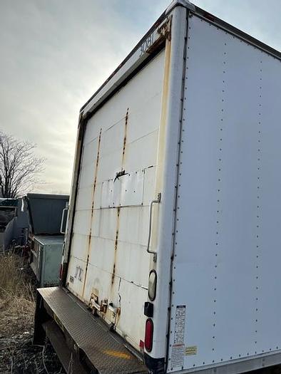 Refurbished 2007 Supreme 24 Van body