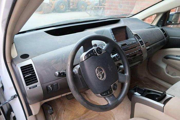 Used 2005 TOYOTA PRIUS HYBRID CAR