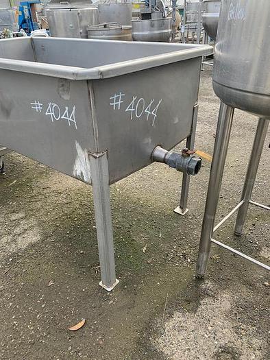 Used 120 Gallon Rectangular Stainless Steel Tank