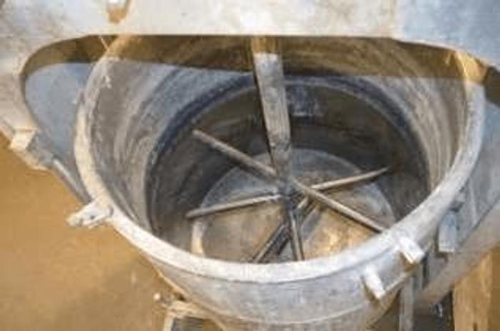 Used UNION PROCESS TYPE BATCH ATTRITOR – S/S - BELIEVED TO BE 200-S