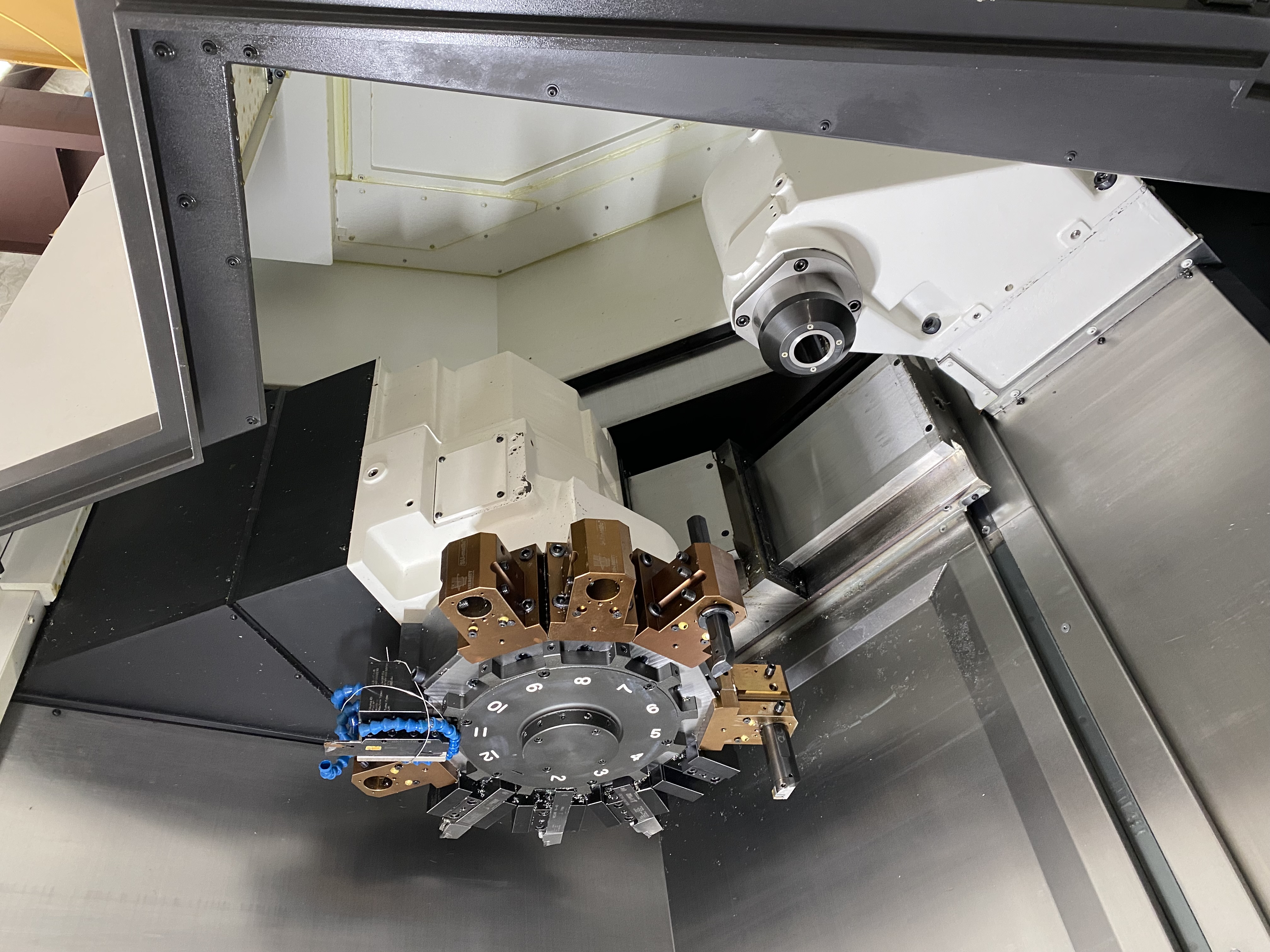 Used 2022 Okuma LB4000 EX-MY C-750 Big Bore 4.1” Live Tooling on Turret