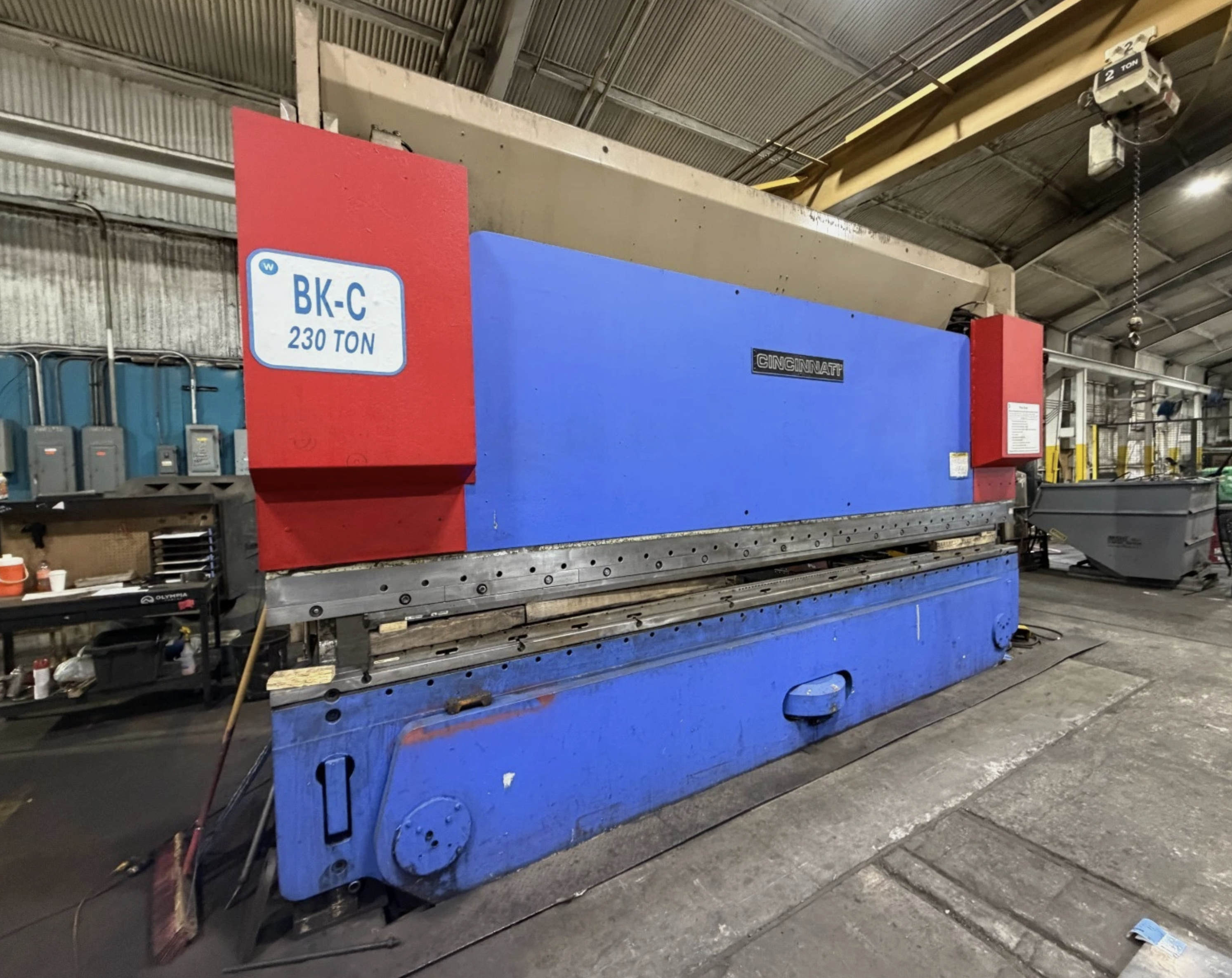 Used Cincinnati 230 Ton BK-C 230 Ton Press Brake