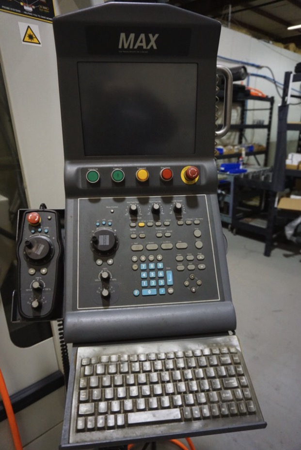 Used 2009 HURCO VMC10U 5 AXIS INTEGRATED TRUNION MACHINING CENTER W/ 5 AXIS TRUNION