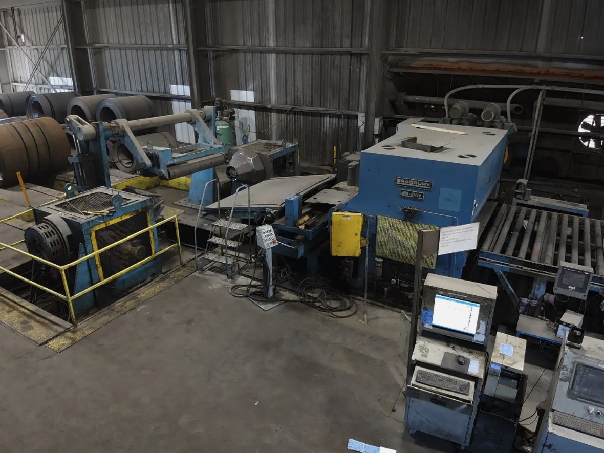 Used Bradbury 1/4" x 72" Cut-to-Length Line