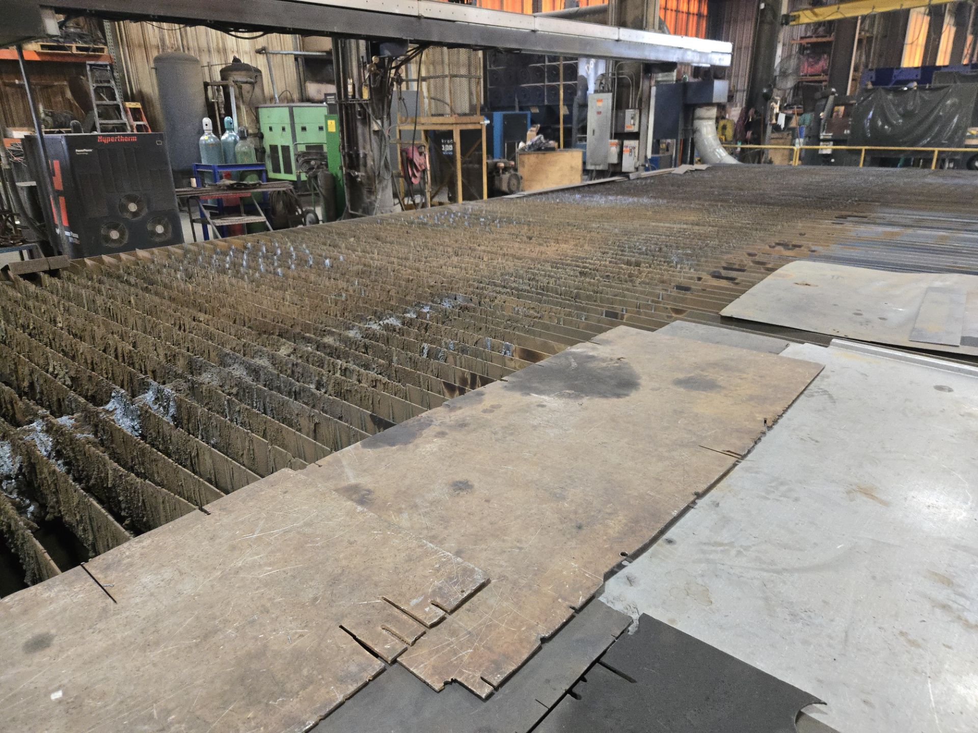 Used 2012 Messer MPC2016 Plasma Cutting Table 45'x14'