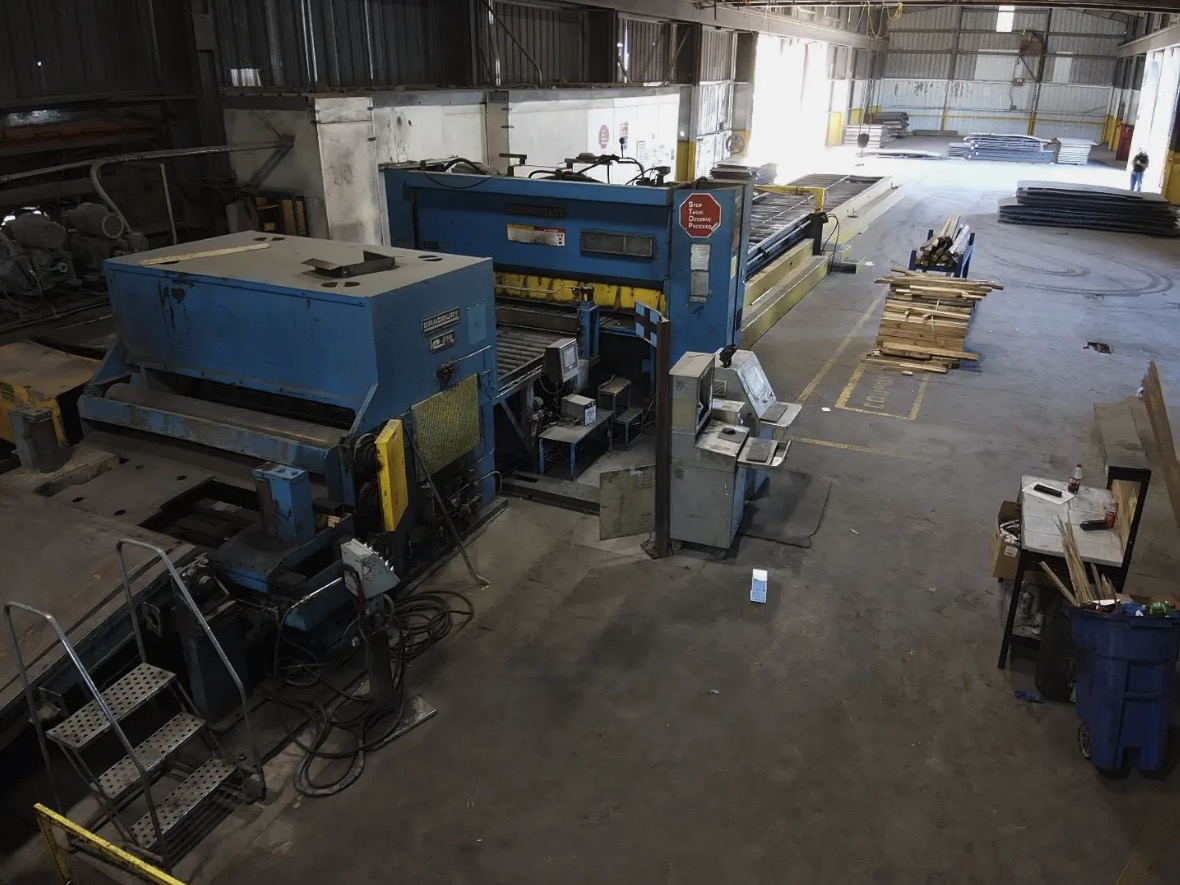 Used Bradbury 1/4" x 72" Cut-to-Length Line