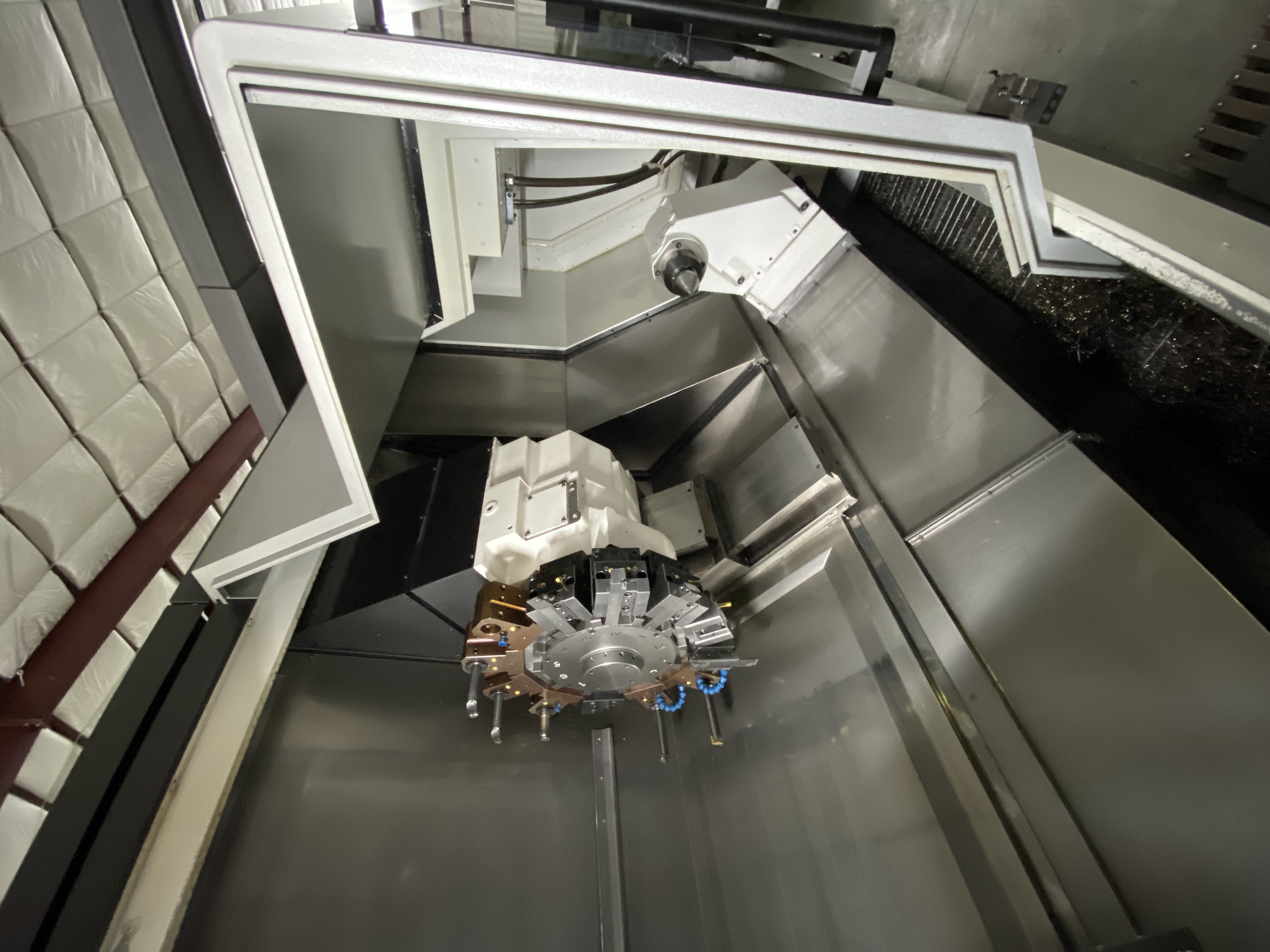 Used 2018 Okuma LB4000 EX-MY Super Big Bore 7.5” Live Tooling on Turret C-1500