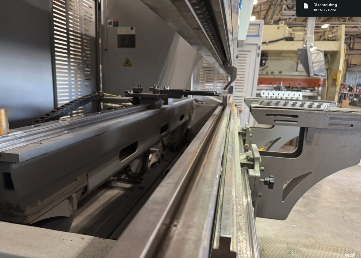 Used 2016 Bystronic Xact Smart 160/3100 Press Brake, 10' x 160 Ton Capacity