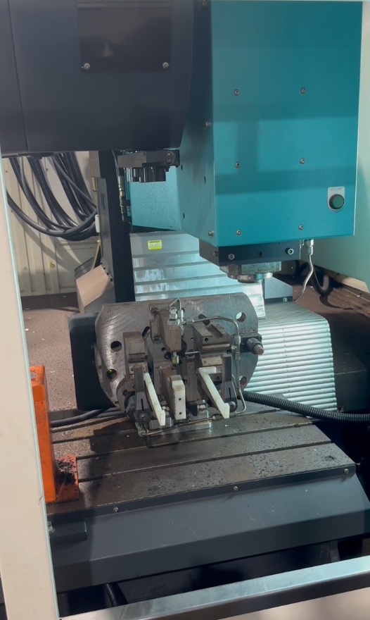 Used LK TC-1200 Vertical Milling / Drilling / Tapping Center