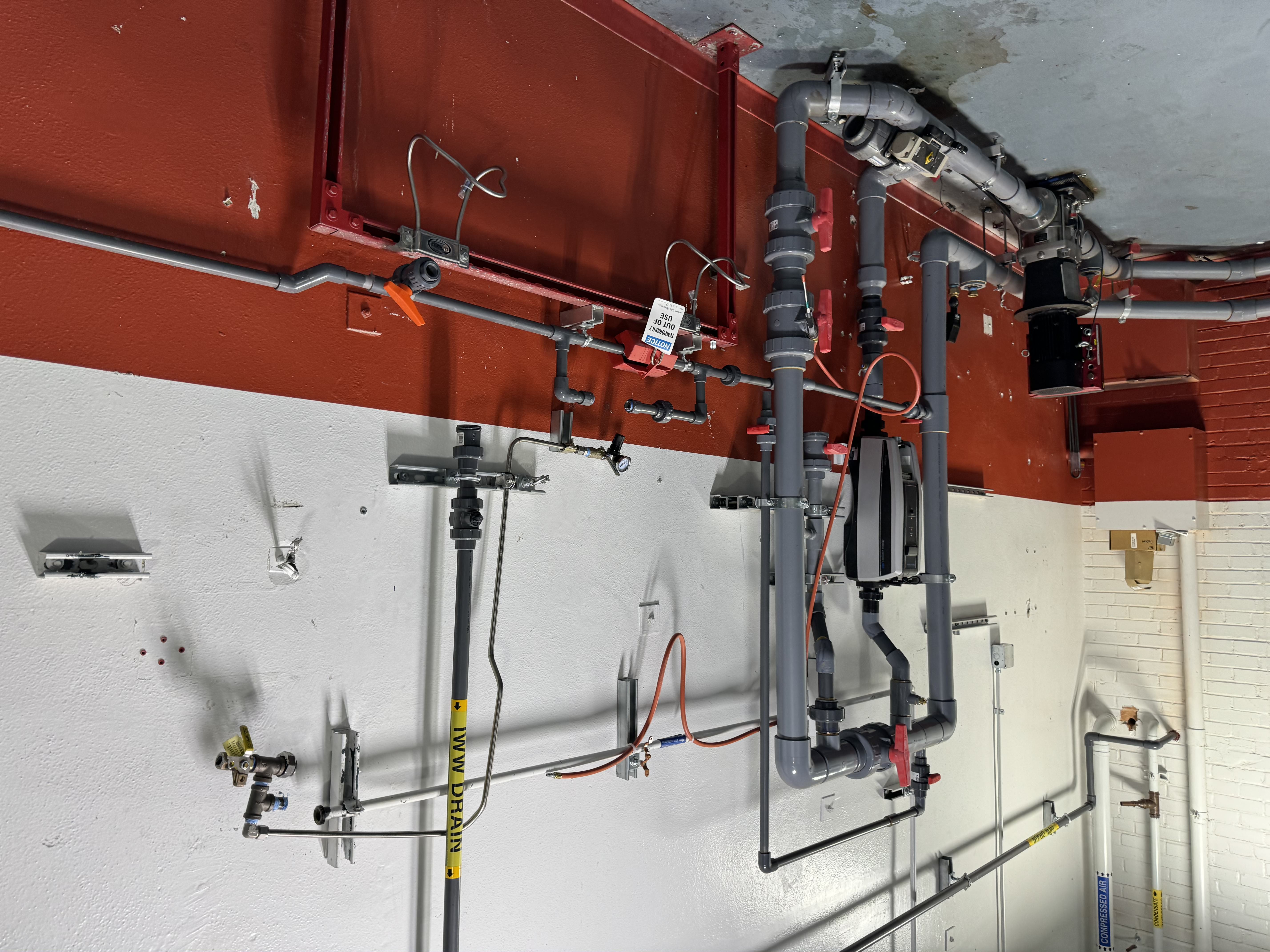 Used 2013  WISCONSIN OVEN CORP Solution Heat Treat Oven Model: SDB-101010-12E